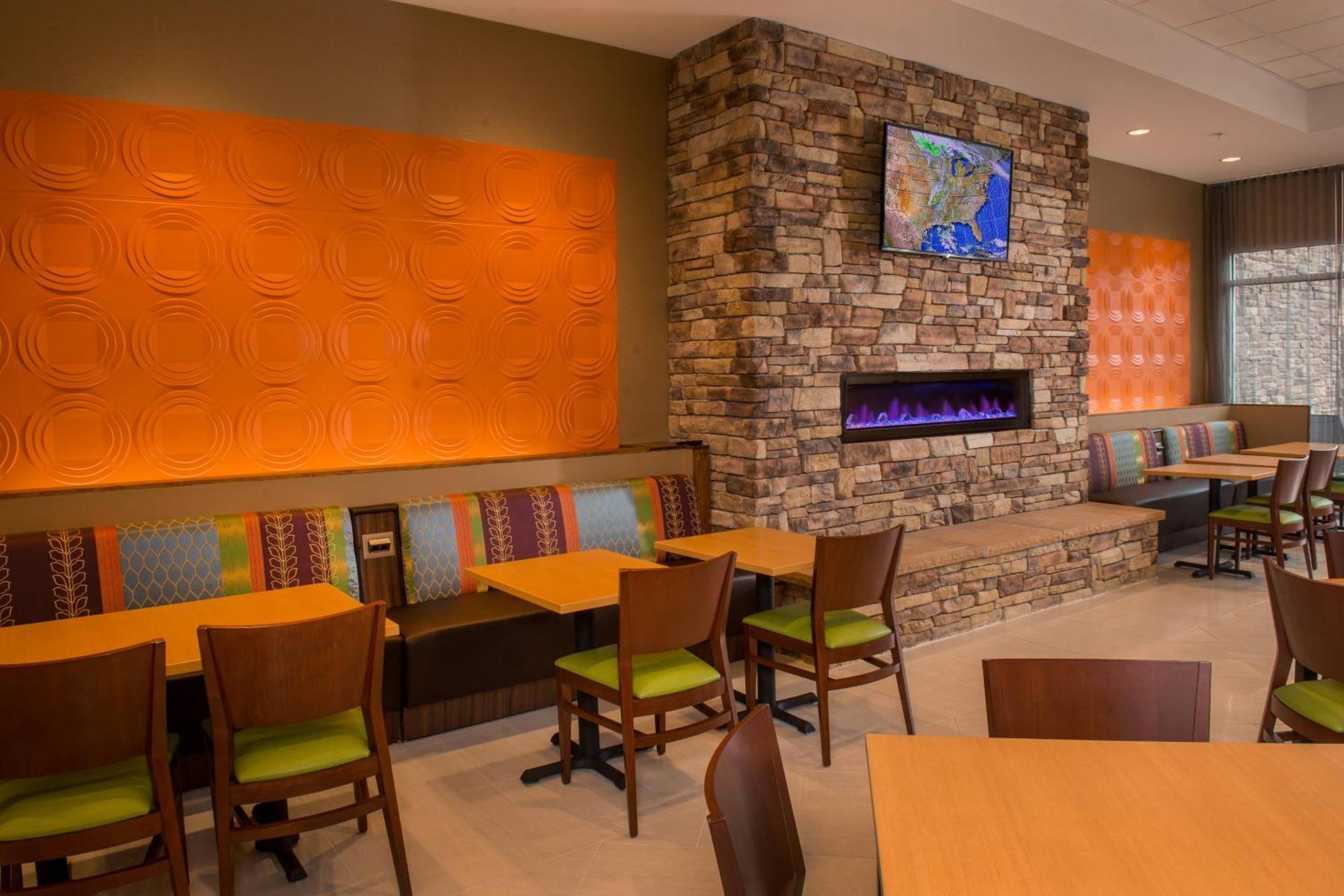 Fairfield Inn & Suites By Marriott Washington Bagian luar foto